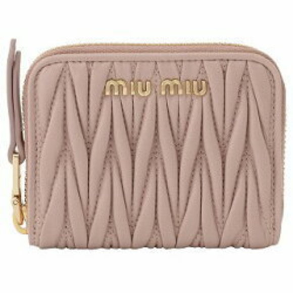 Miu Miu Matelass Quilted Case Pink MATELASSE - Picture 1 of 3